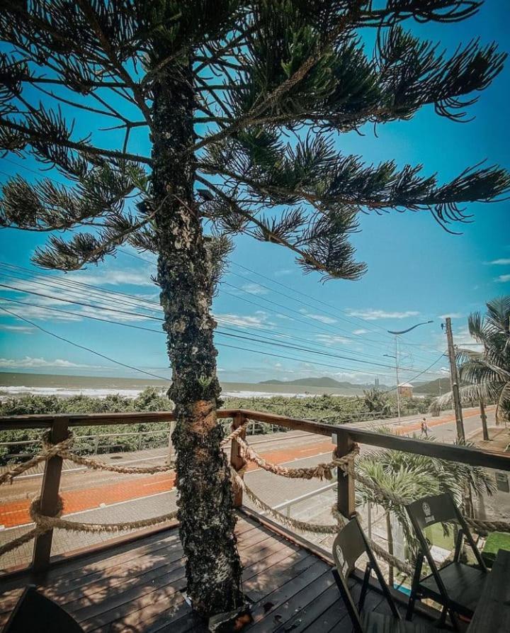 Brava Point Pousada E Hostel Itajai Bagian luar foto